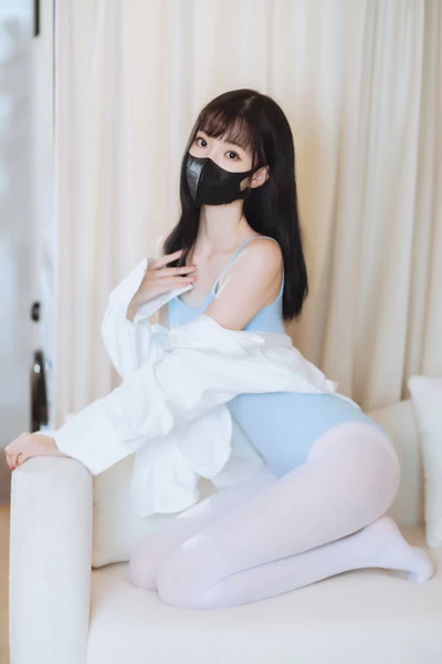 许岚LAN – NO.015 蓝色芭蕾